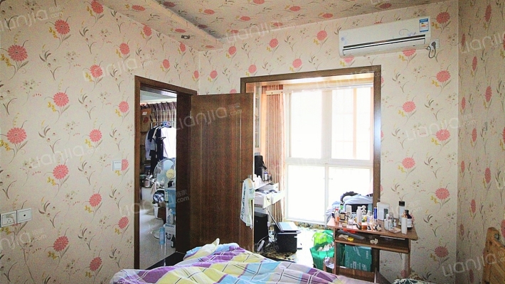 龙江明珠 一室一厅 小区环境安静舒适 出行方便-卧室