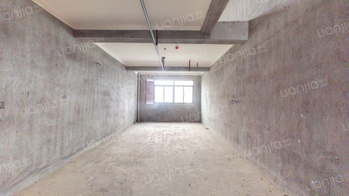 迎宾珑湾二手房实景图