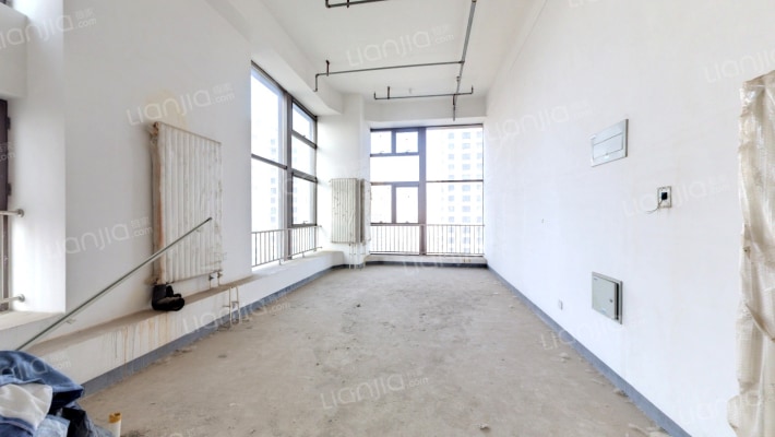 红郡大厦二手房实景图