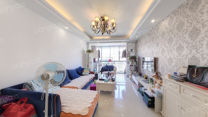 信美花苑二手房实景图