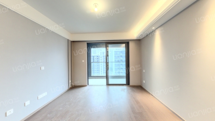 融创时代中心二手房实景图