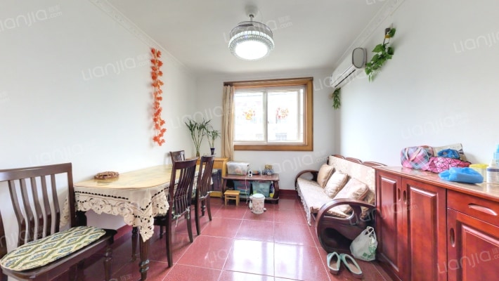 沁春园一村二手房实景图