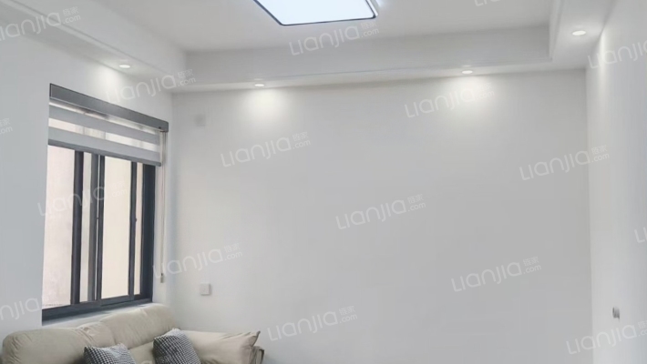 溪西二区五里亭邨二手房实景图