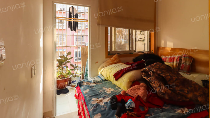 阳光丽城 3室2厅 交通便利 小区环境干净舒适 适合居住-卧室C