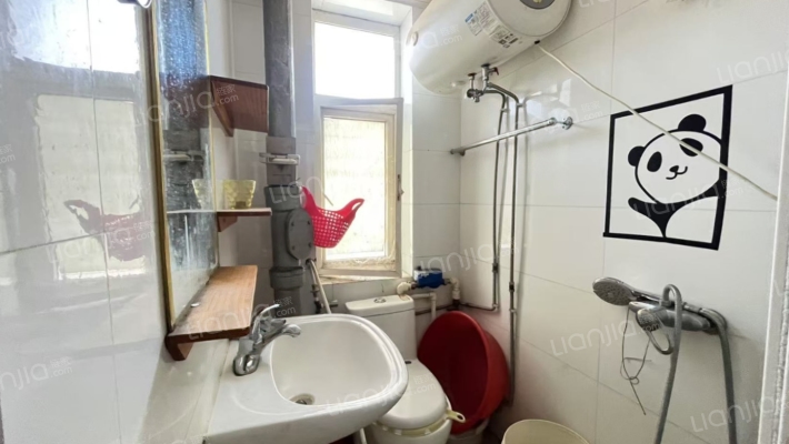 矿山局家属楼南院 市医院  精装修-卫生间