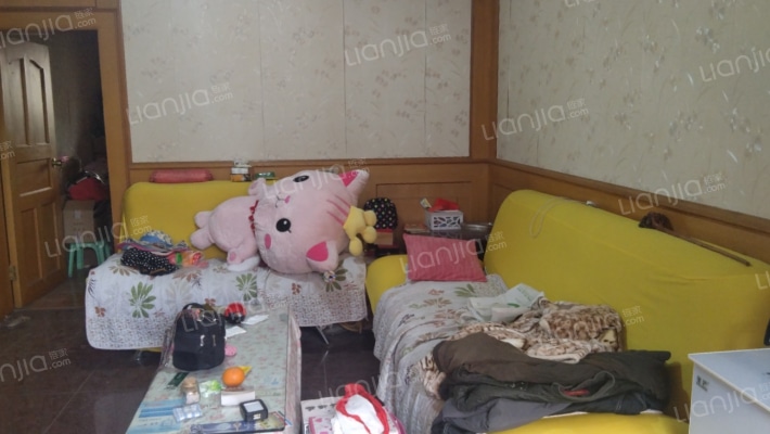 新迎小区一组团二手房实景图