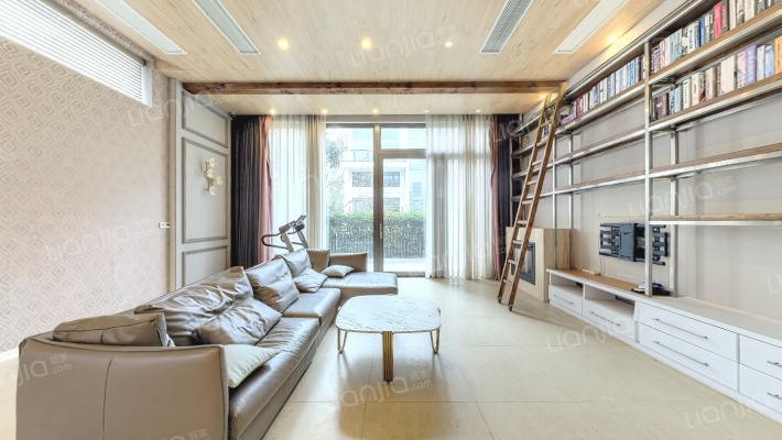 汤臣豪园一期二手房实景图