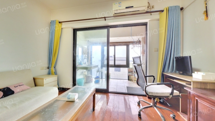 华科东路180弄二手房实景图