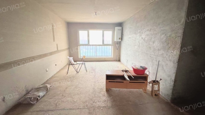 满二税费低，三阳户型格局方正，全天采光无遮挡-客厅