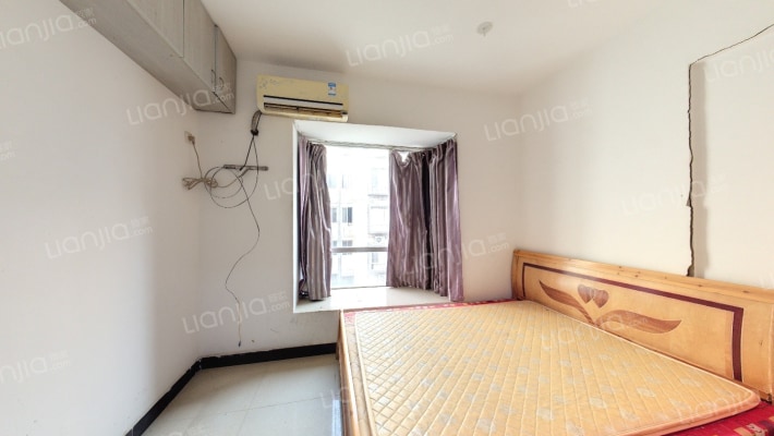 嘉逸花园二手房实景图