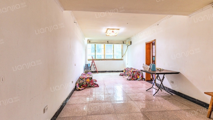 守备街小区二手房实景图