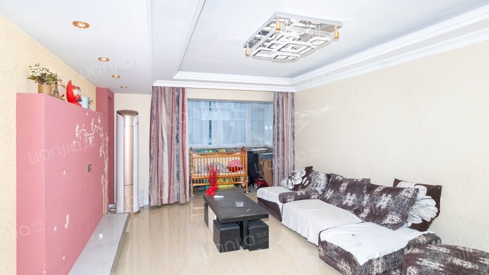 放大小区二手房实景图