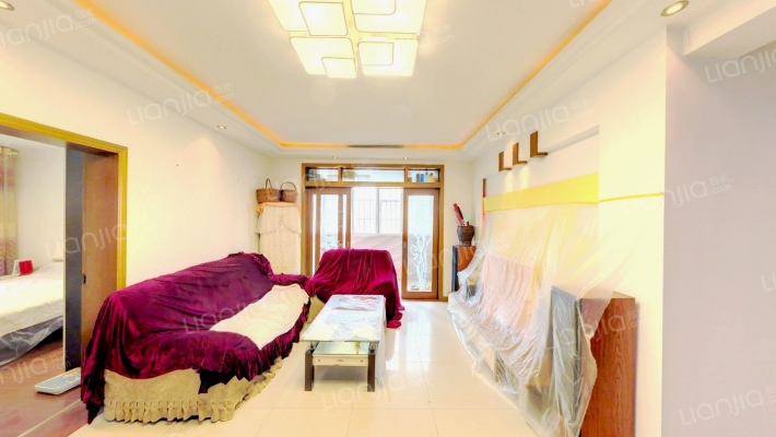 水岸名宅二手房实景图