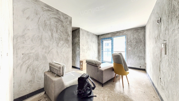 财信九悦府二手房实景图