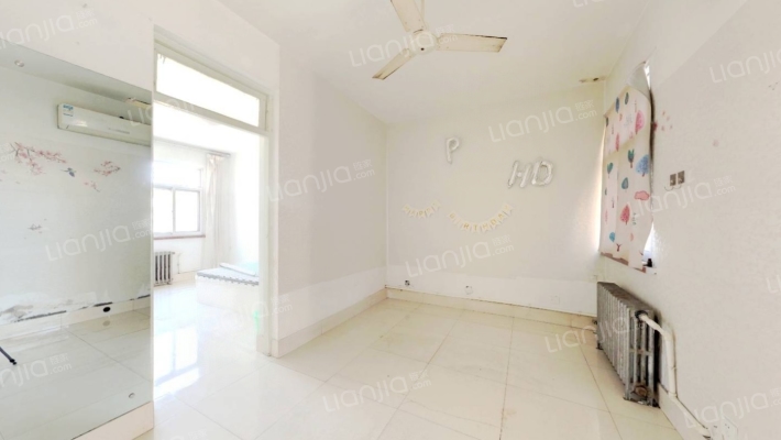 自来水宿舍二手房实景图