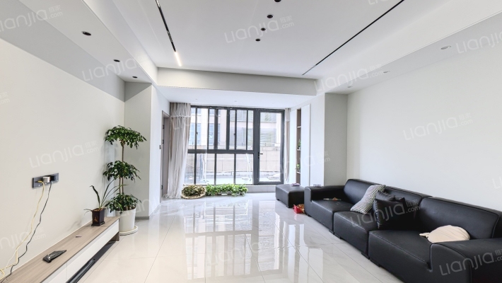 中国伞城商业广场二手房实景图