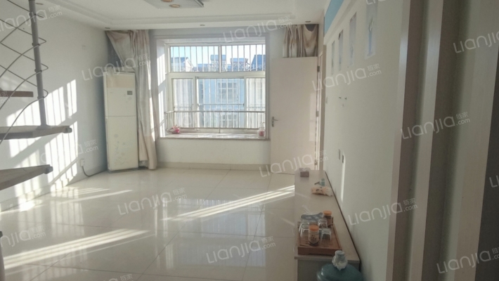 天虹花园二手房实景图