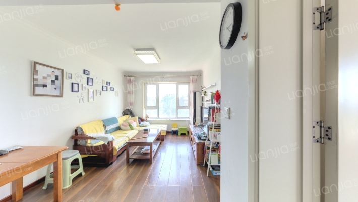 招商依水郡二手房实景图