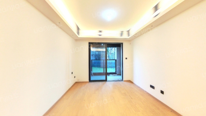 新城翡翠风华城二手房实景图