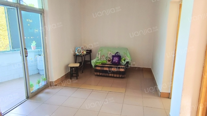 骆家坡社区二手房实景图