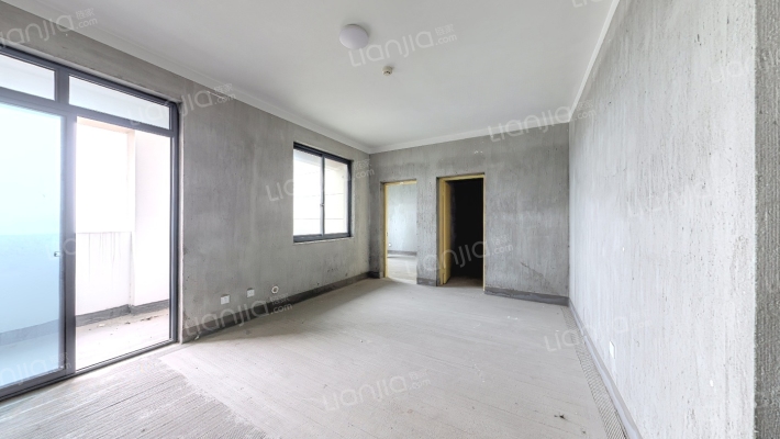 育红新景园二手房实景图