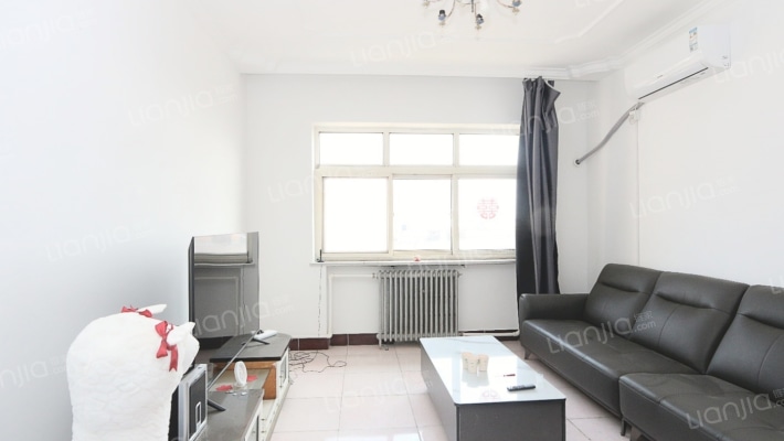 府城南大街64号院二手房实景图