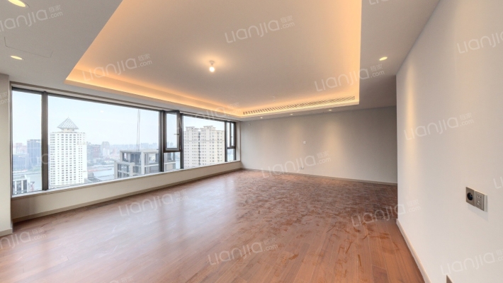 绿地海珀外滩(一期)二手房实景图