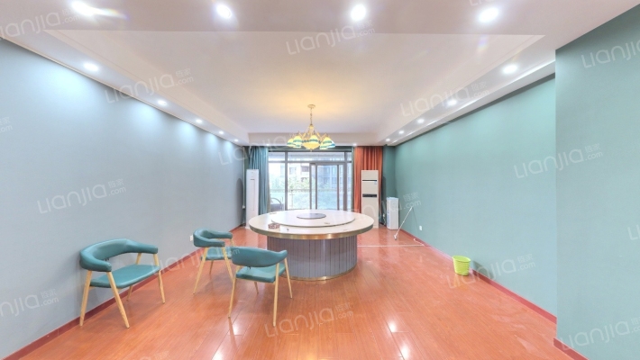 世贸公馆二手房实景图