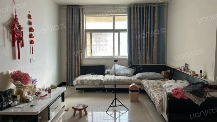 锦绣华庭二手房实景图