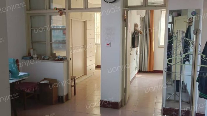 越河村二手房实景图