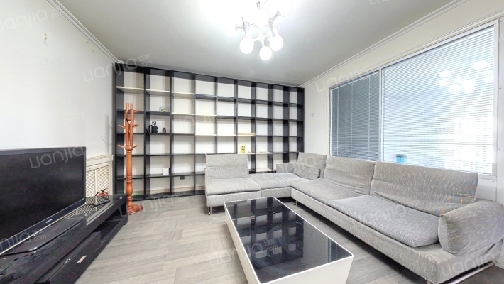 龙岱花园小区二手房实景图