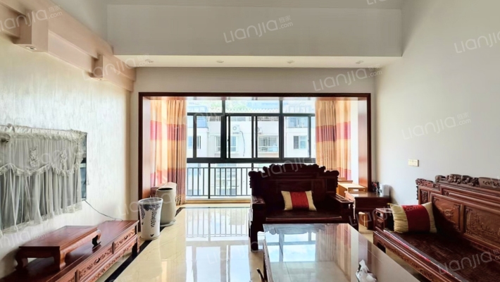 锦绣华庭二手房实景图