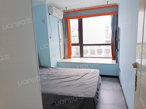 整租·复地T2公馆 1室1厅 南