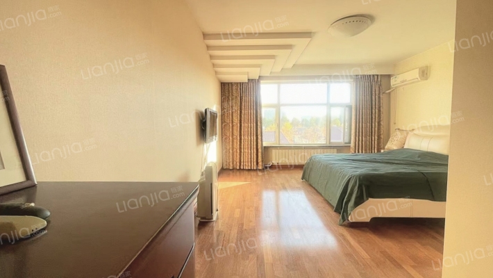 物探局   3-4  复试   4居室-卧室C