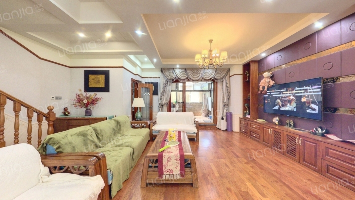 阿卡迪亚四区二手房实景图