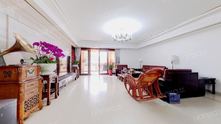 新世界名镌二手房实景图