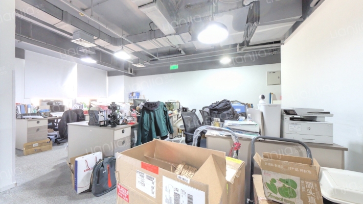 悠唐国际中心二手房实景图