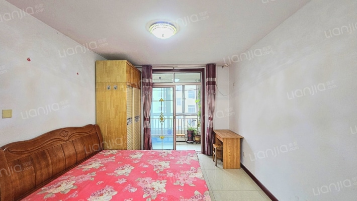 王府花园北区二手房实景图