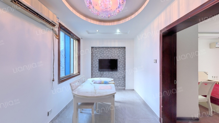 青年西路76号二手房实景图