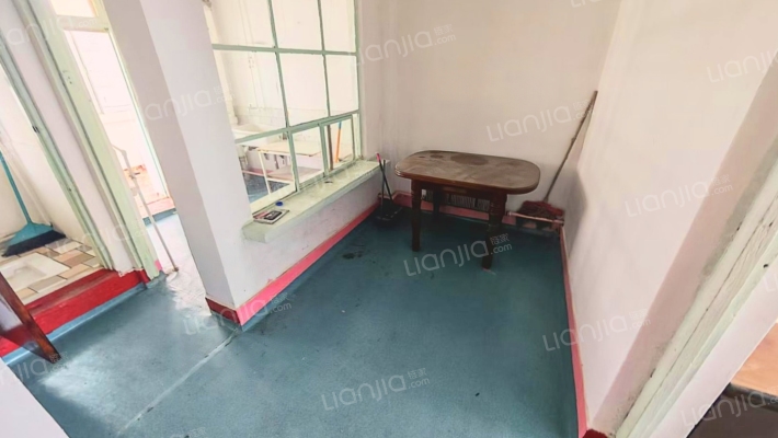 大街小区二手房实景图