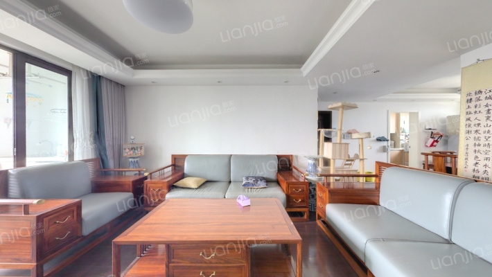 卓越世纪中心(奉贤)二手房实景图