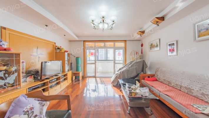 清风阁东区二手房实景图