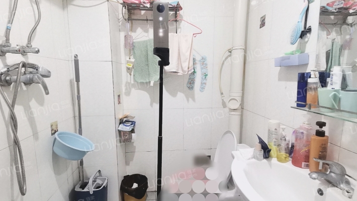 宜佳旺 范阳路 范阳公寓 小高层两房本满-卫生间