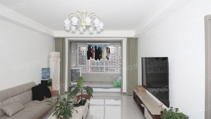 东马新城二手房实景图