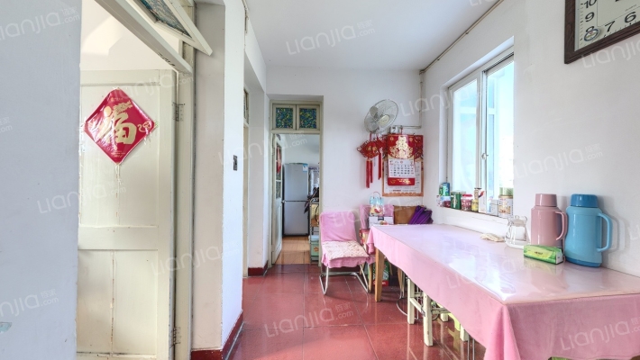 跃龙南路88号二手房实景图