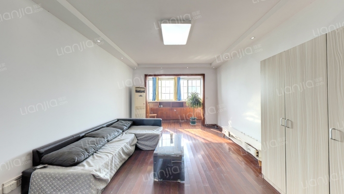 聚龙新苑二手房实景图