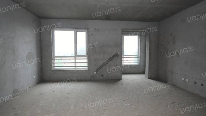 紫荆华府二手房实景图