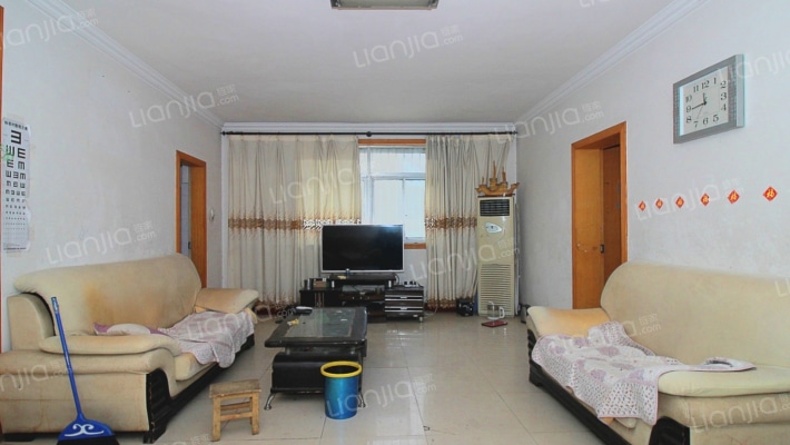 湛南路246号二手房实景图