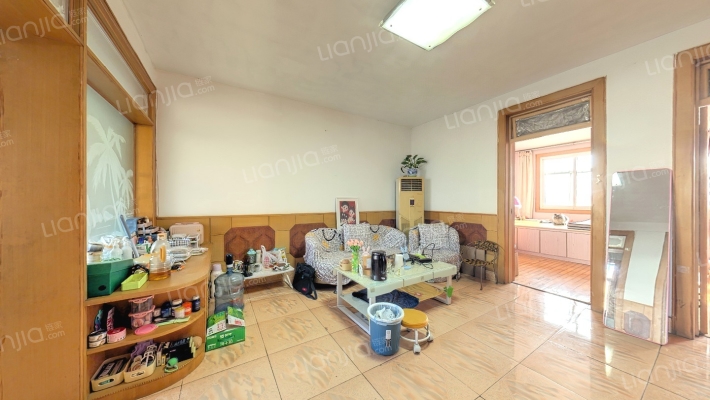 十亩地商住楼二手房实景图