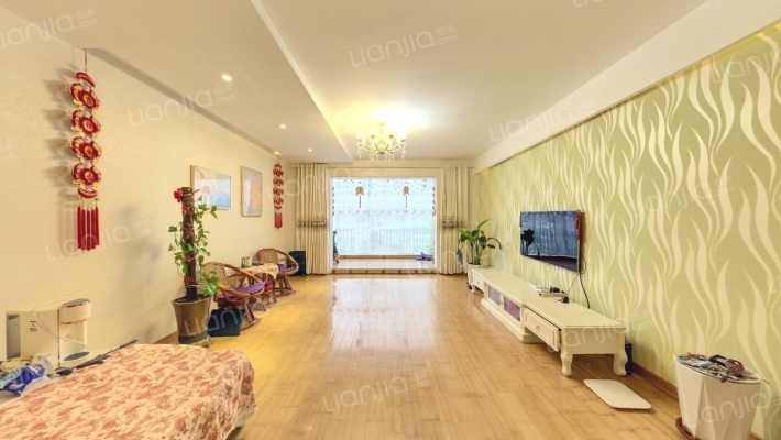 坡子街12号院二手房实景图